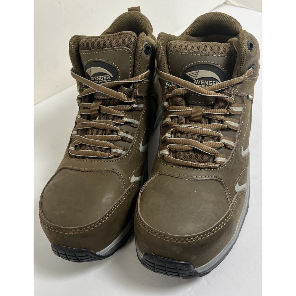 Avenger Woman’s Brown Comp Toe Work Boots Size 8 NEW A7950